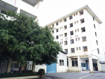 戒網(wǎng)癮學(xué)校學(xué)生公寓